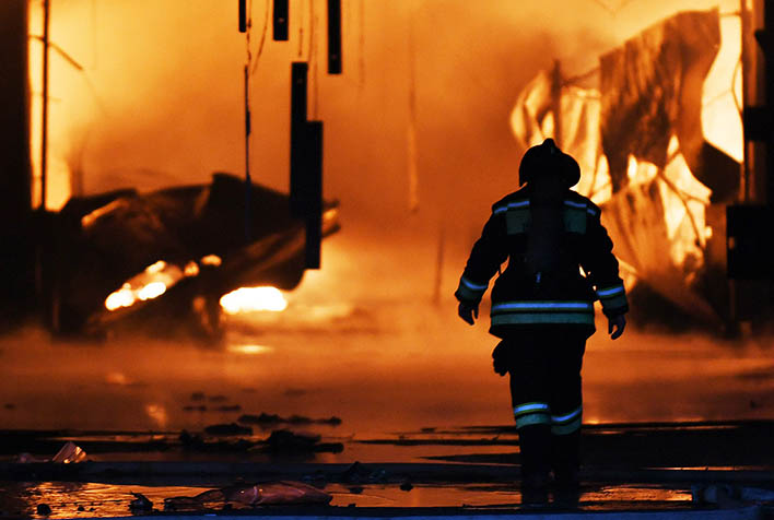 Крупный пожар строительного рынка Синдика - новости, информация 2