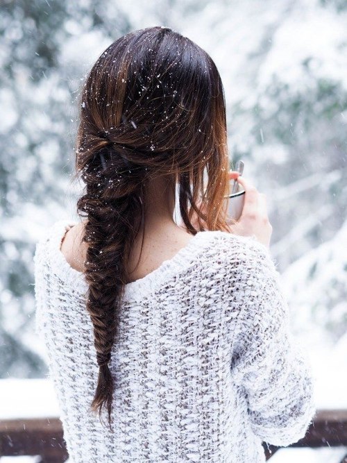 девушка со спины зимой