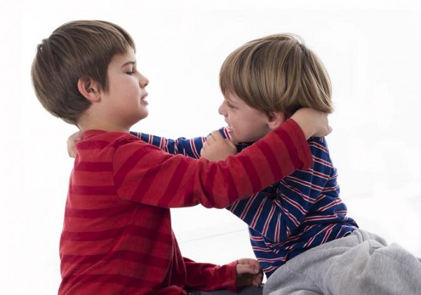 Как отучить ребёнка драться - основные способы и рекомендации 2