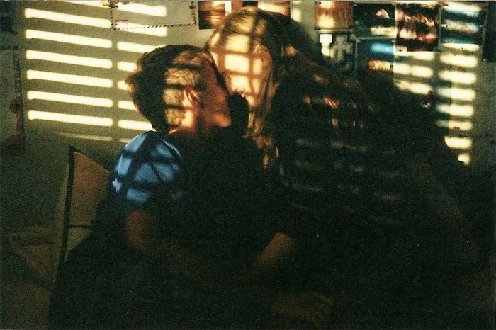 Девушка и парень целуются - красивые картинки и фото 20 штук 13