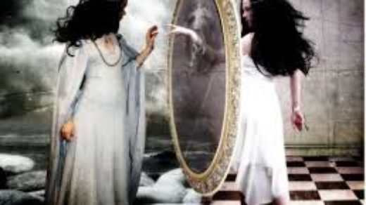 Видеть себя в зеркале во сне. Видеть себя в зеркале беременной во сне.