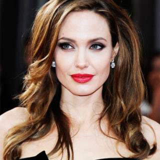 Анджелина Джоли - биография, личная жизнь, фото, новости, дети 1
