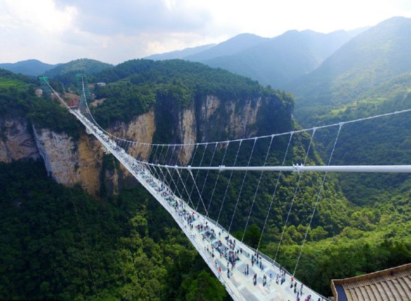 Стеклянный мост в Китае - удивительные и невероятные фото, видео 2
