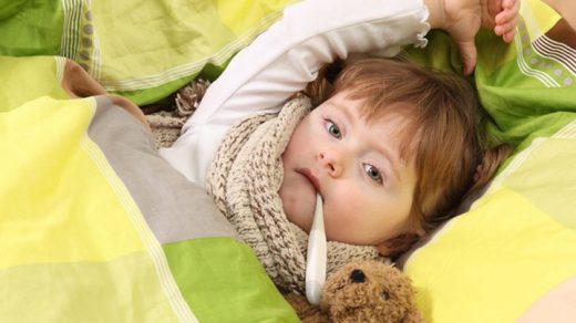 Как быстро сбить температуру у ребенка - способы и лекарства 1