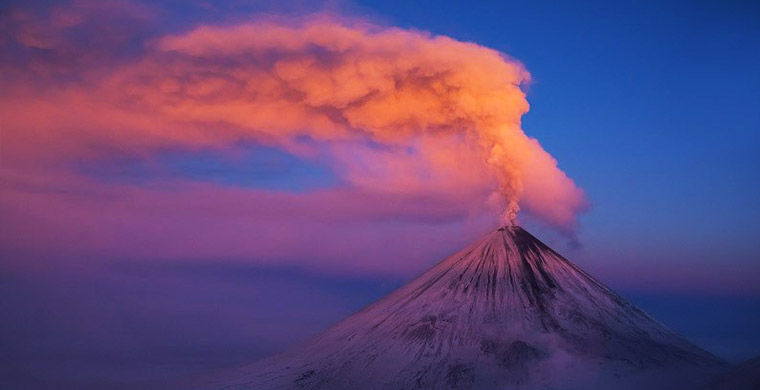 Извержение вулкана, землетрясения, лава - красивые снимки и фото 9