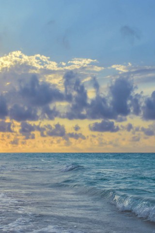 Красивые и прикольные картинки моря на телефон на заставку 15
