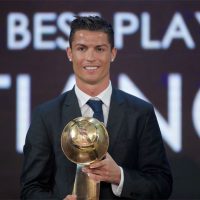Роналду стал лучшим футболистом года по версии Globe Soccer Awards 1
