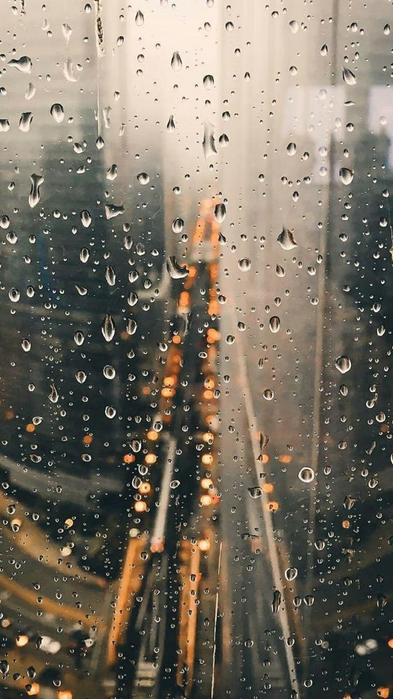 Красивые и удивительные картинки дождя для заставки - подборка 17
