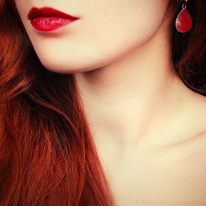 Красивые фото рыжей девушки на аву в ВКонтакте - 20 картинок (10)