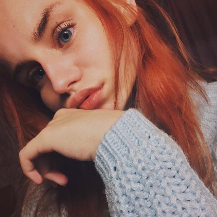 Красивые фото рыжей девушки на аву в ВКонтакте - 20 картинок (14)