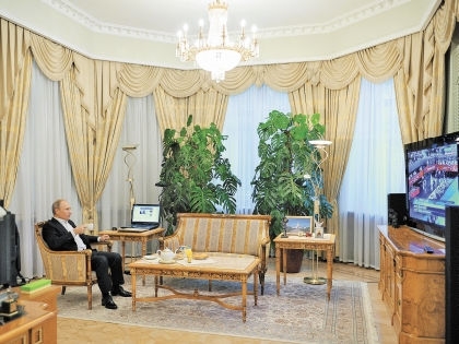 фото Путина в кабинете (9)