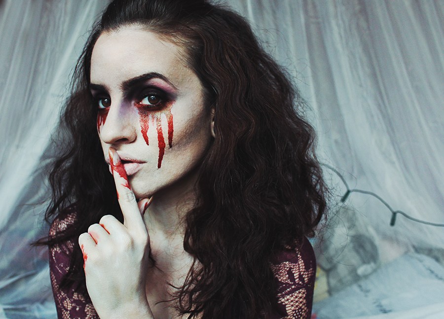 Кровавая Мэри макияж на Хэллоуин (12)