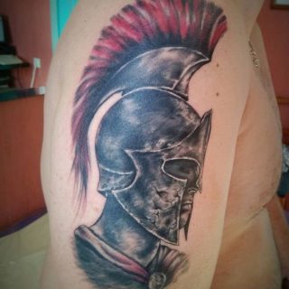Спартанский шлем тату эскизы (5)