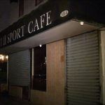 Бруклинский бармен первый человек арестованный за нарушение указа COVID-19