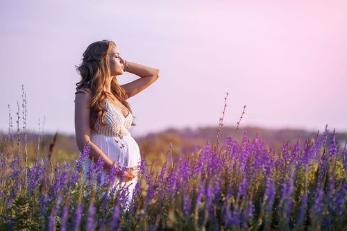 Фотосессия беременности на природе (17)