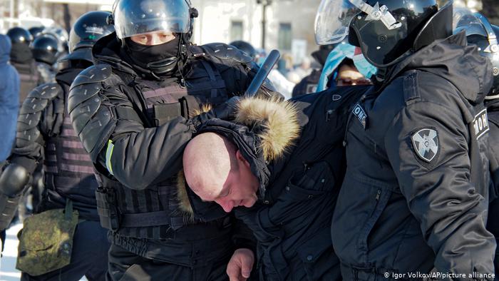 Акция протеста 23 января 2021 года в России - фото (3)