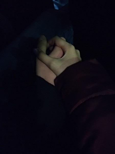 Красивые фото пар в машине ночью (4)