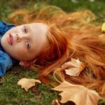 Рыжая девушка и осень — красивые картинки за 2021 год