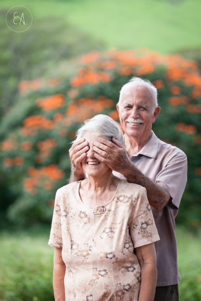 Красивая картинка бабушка и дедушка вместе (12)