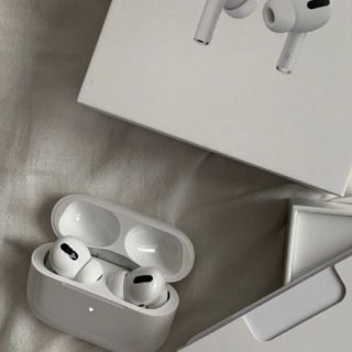 Почему AirPods мигает оранжевым 1